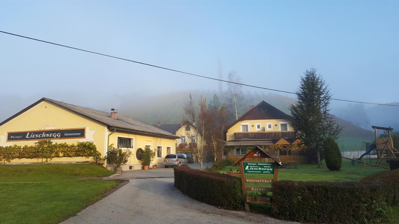 Weingut Lieschnegg Ξενοδοχείο Leutschach Εξωτερικό φωτογραφία